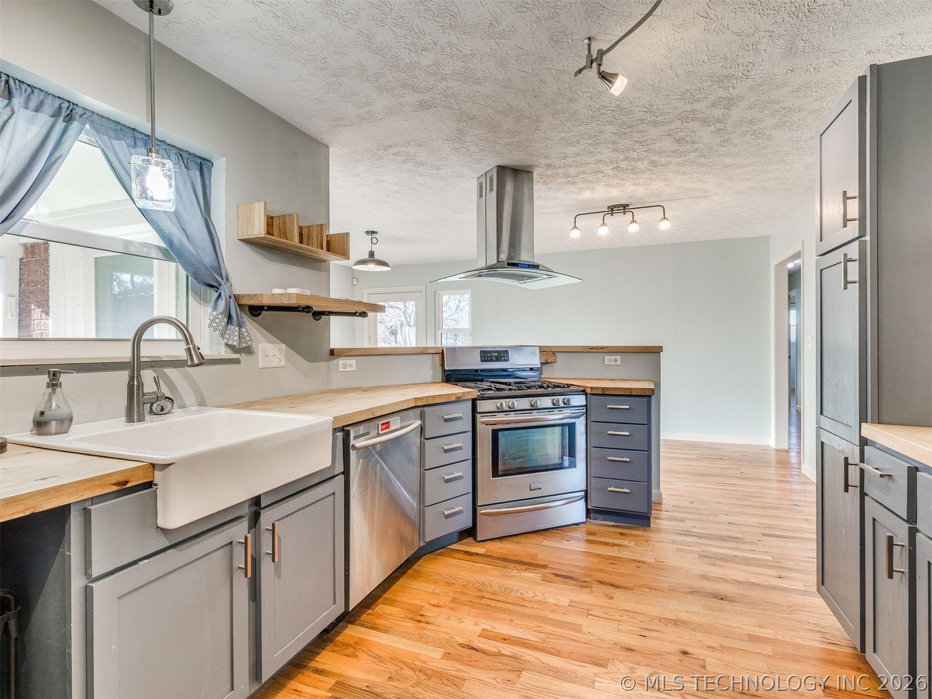 20855 S 4220 Road Property Photo 18