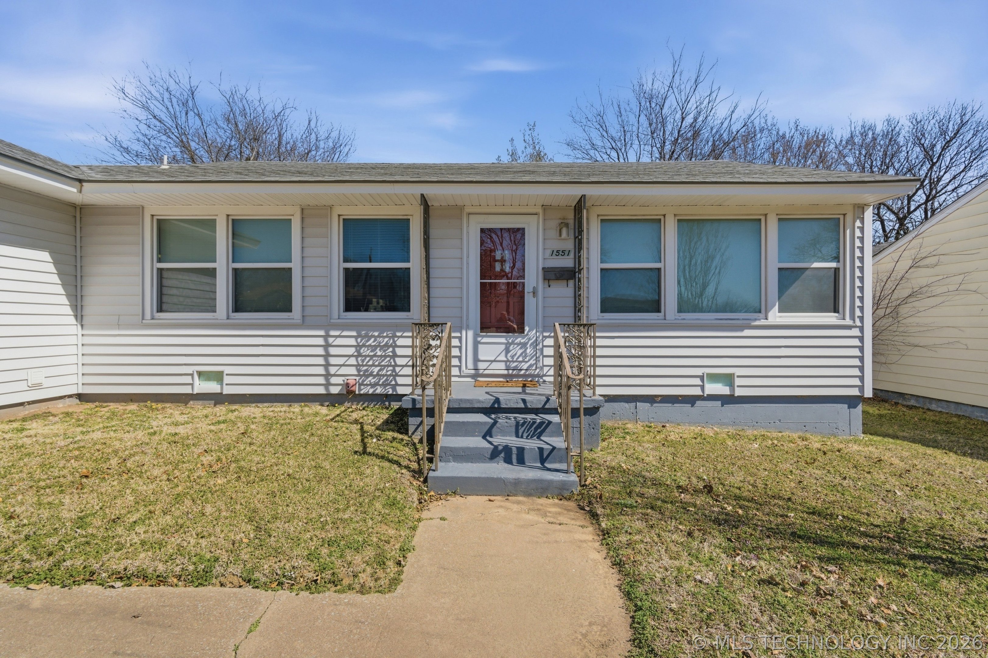 1551 N Indianapolis Avenue Property Photo 3