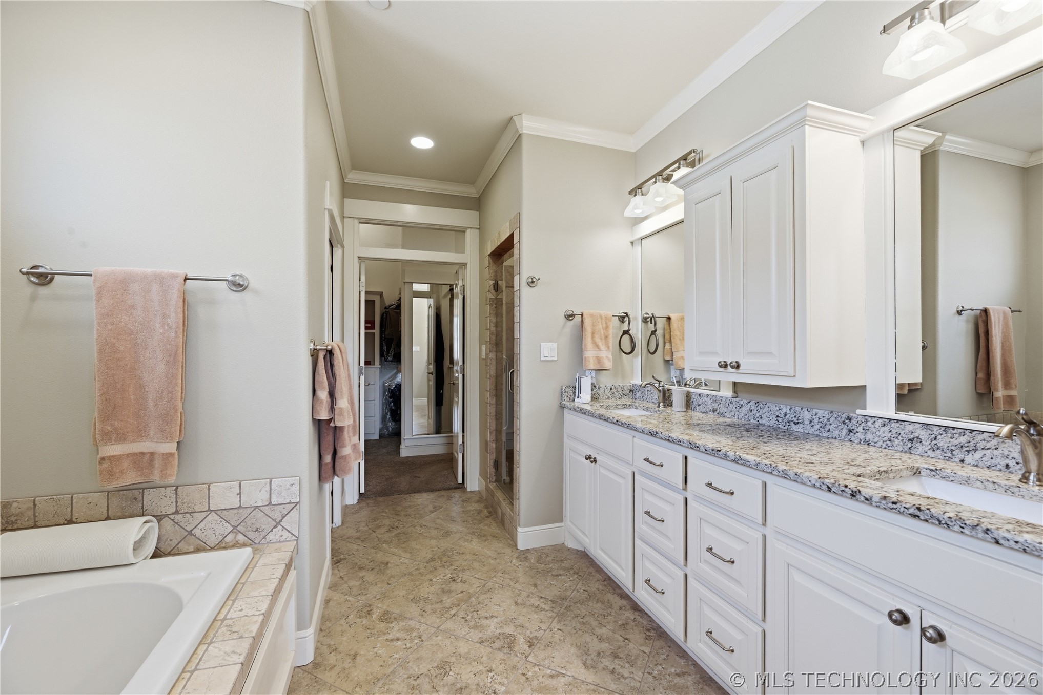 8410 S Nogales Avenue W Property Photo 16