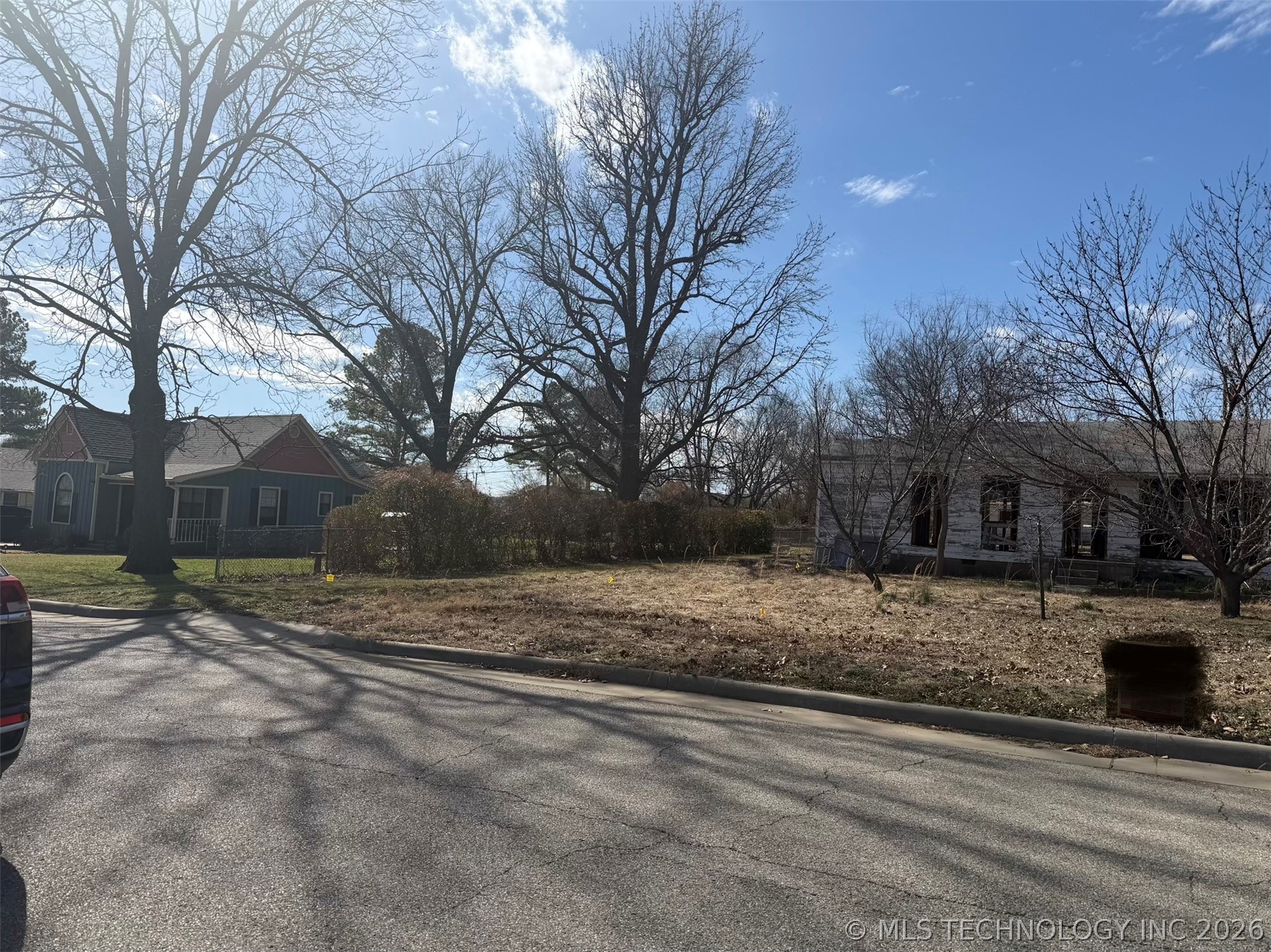 702 S Bixby Street Property Photo 2