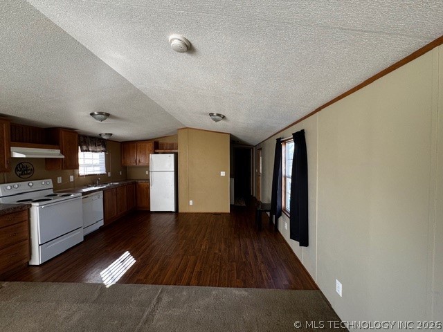 619 N Willow Street Property Photo 3