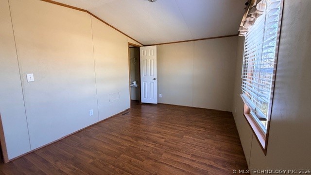 619 N Willow Street Property Photo 4