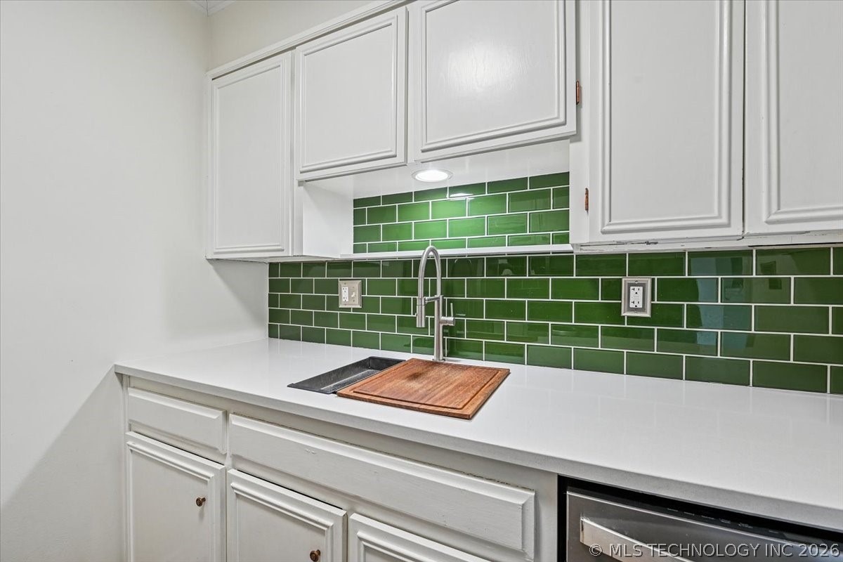2224 S Boston Avenue 220 Property Photo 15