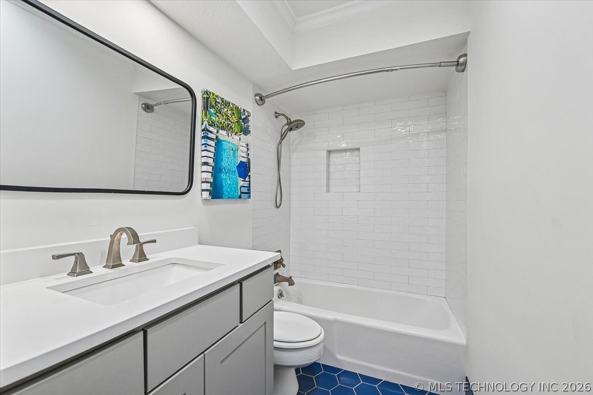 2224 S Boston Avenue 220 Property Photo 18