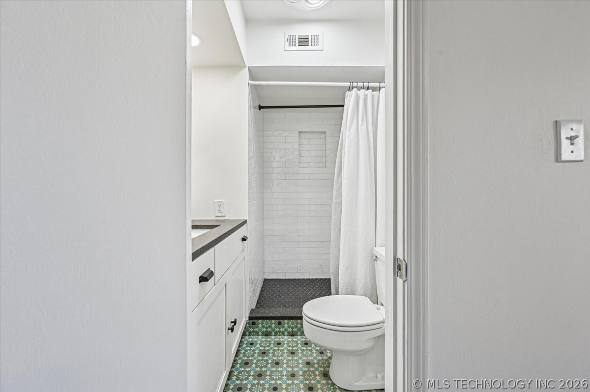 2224 S Boston Avenue 220 Property Photo 27