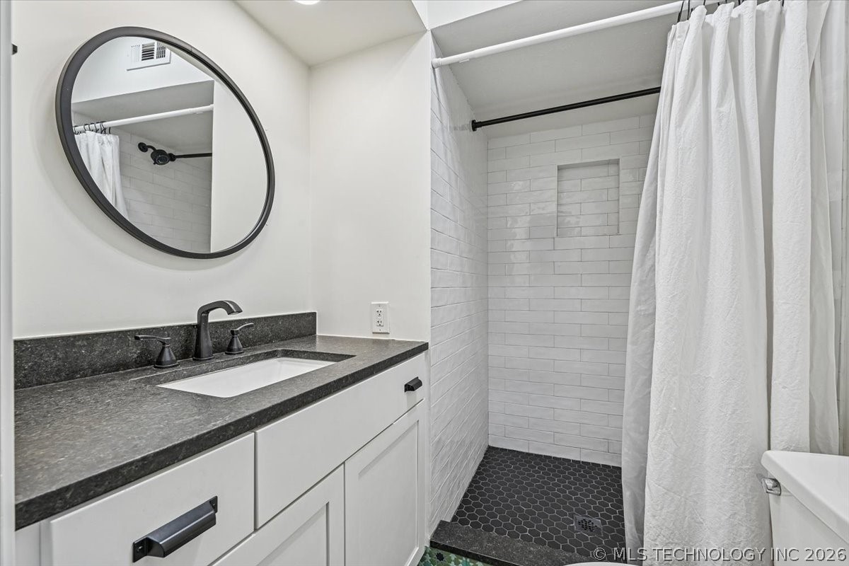 2224 S Boston Avenue 220 Property Photo 28