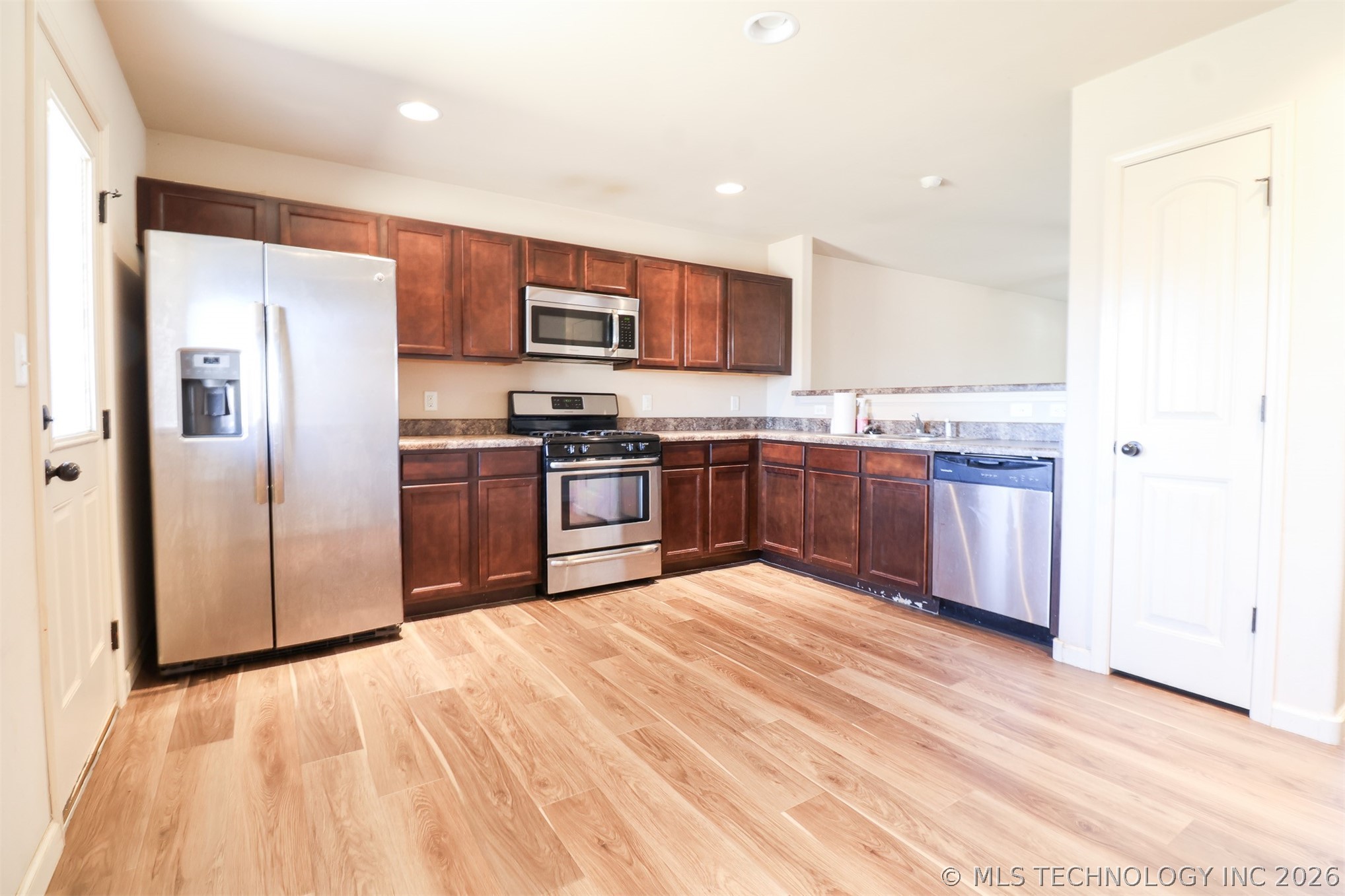 3347 S 207th East Avenue Property Photo 10