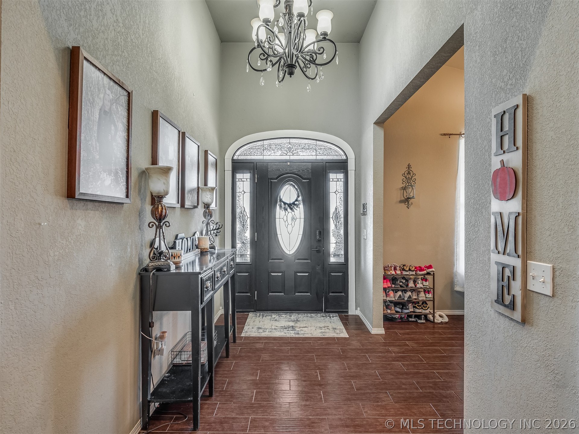 808 N E Street Property Photo 6