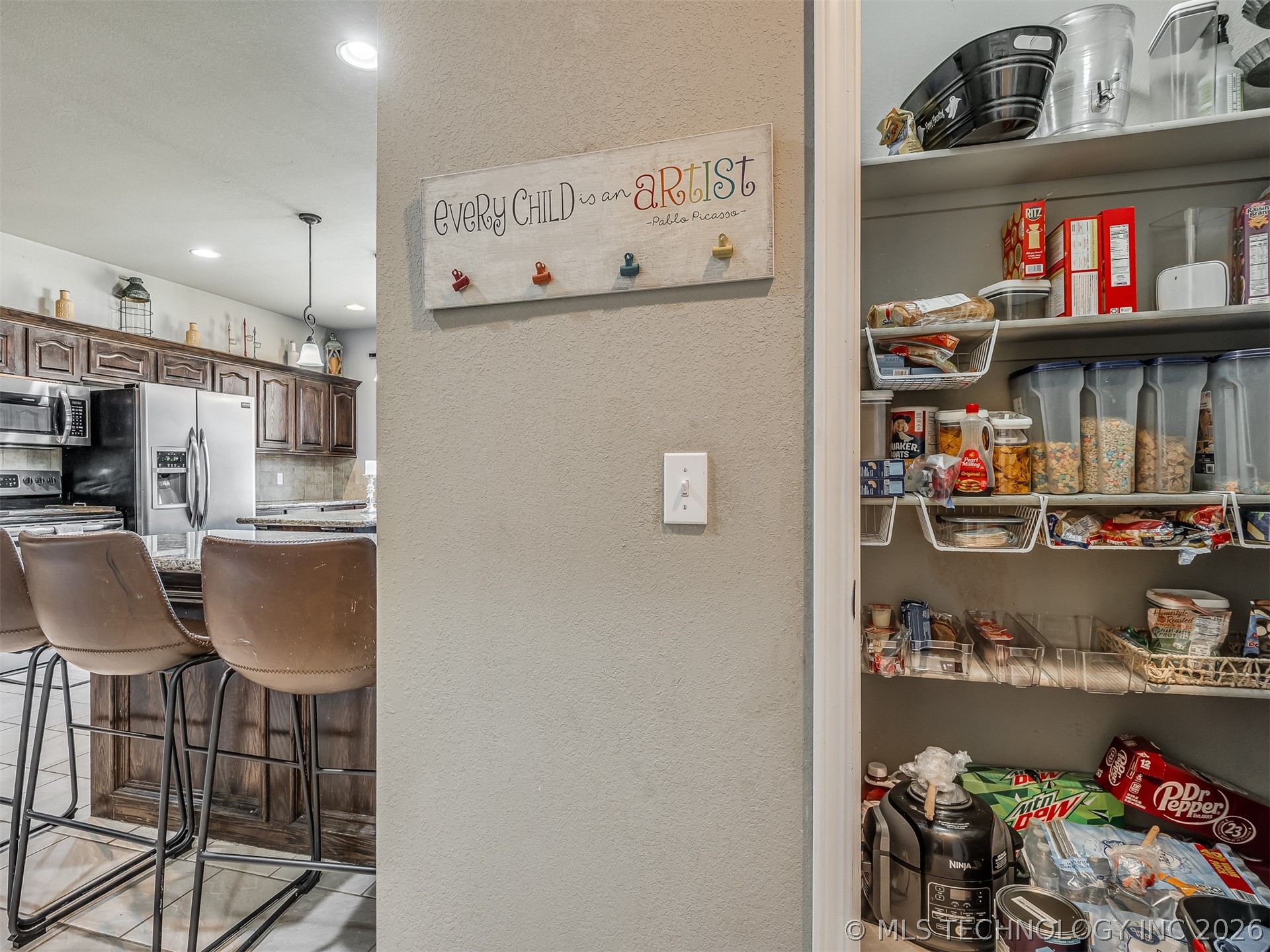 808 N E Street Property Photo 36