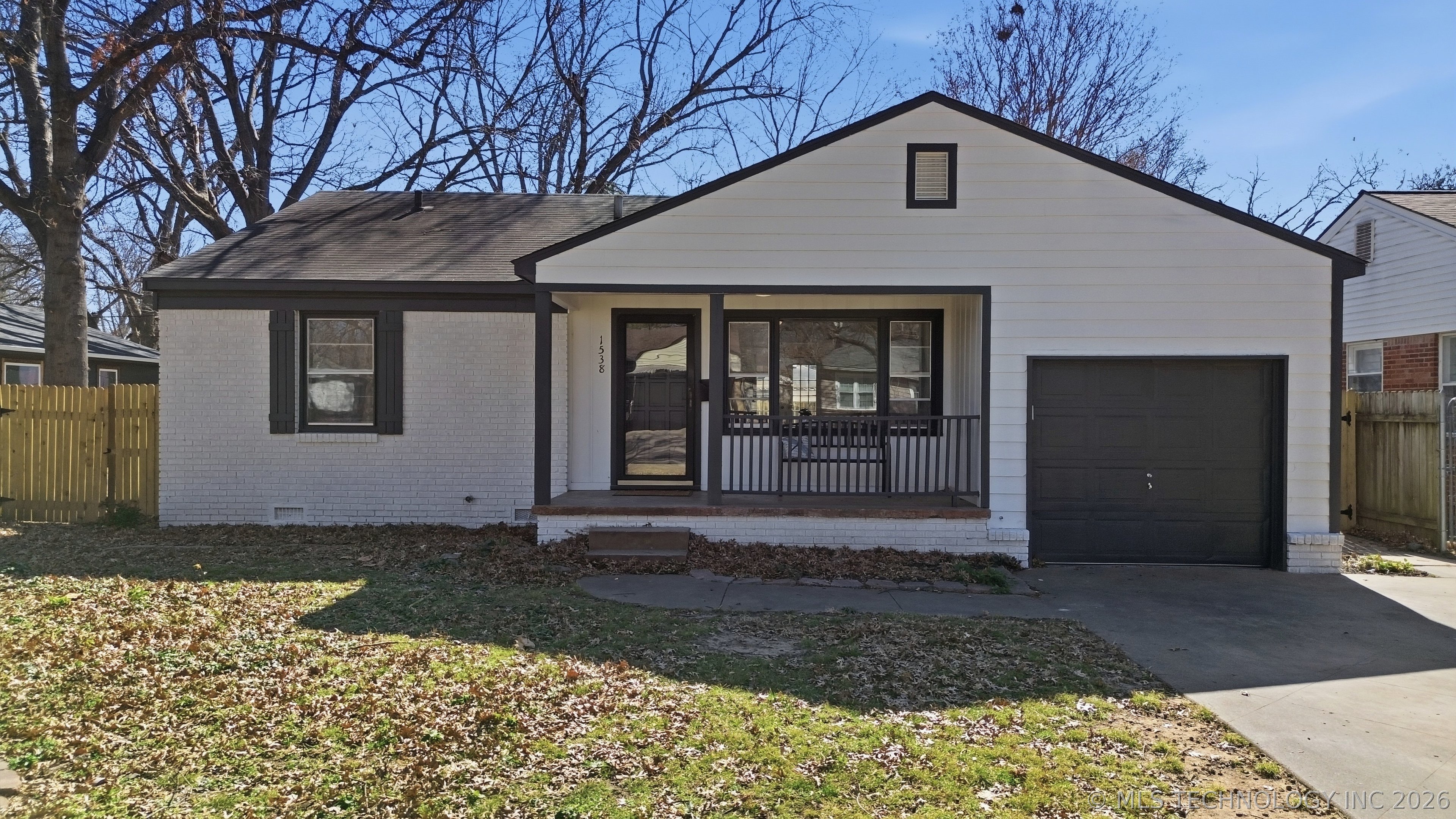 1538 E 53rd Street Property Photo 1