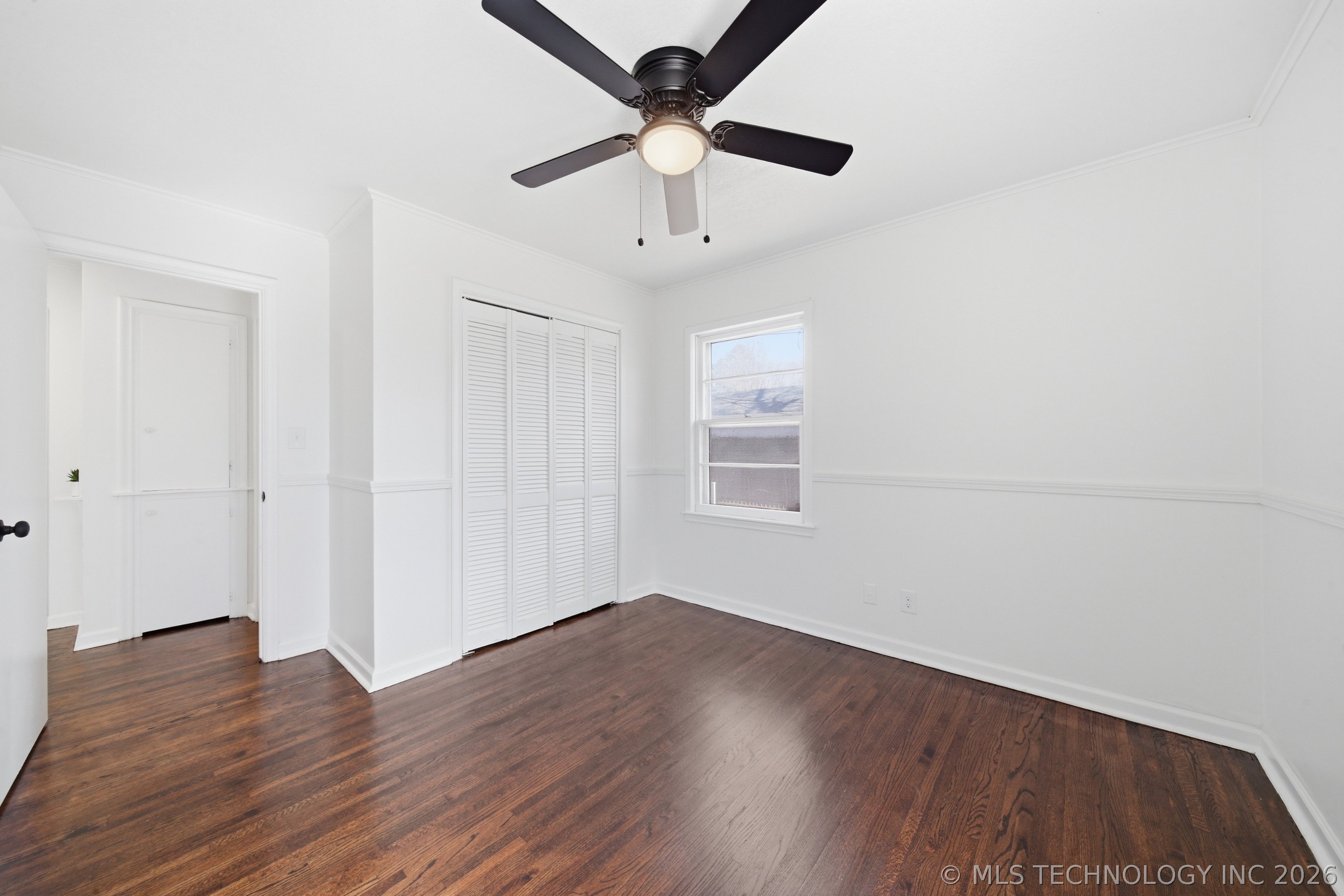 1538 E 53rd Street Property Photo 28
