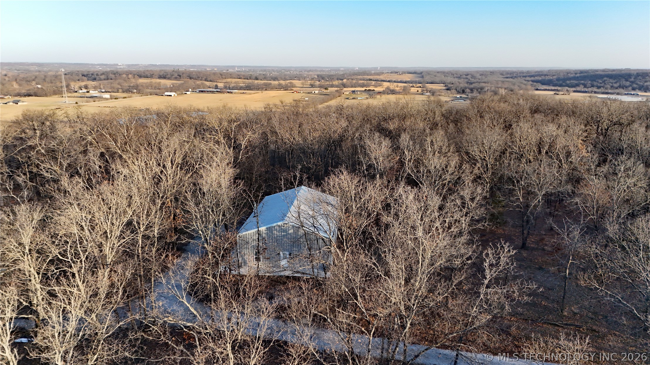 13785 E 520 Road Property Photo 36