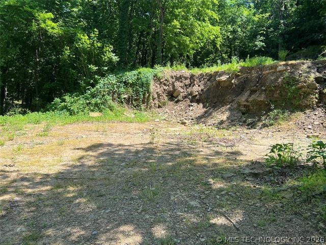18981 Valley View Lane Property Photo 4