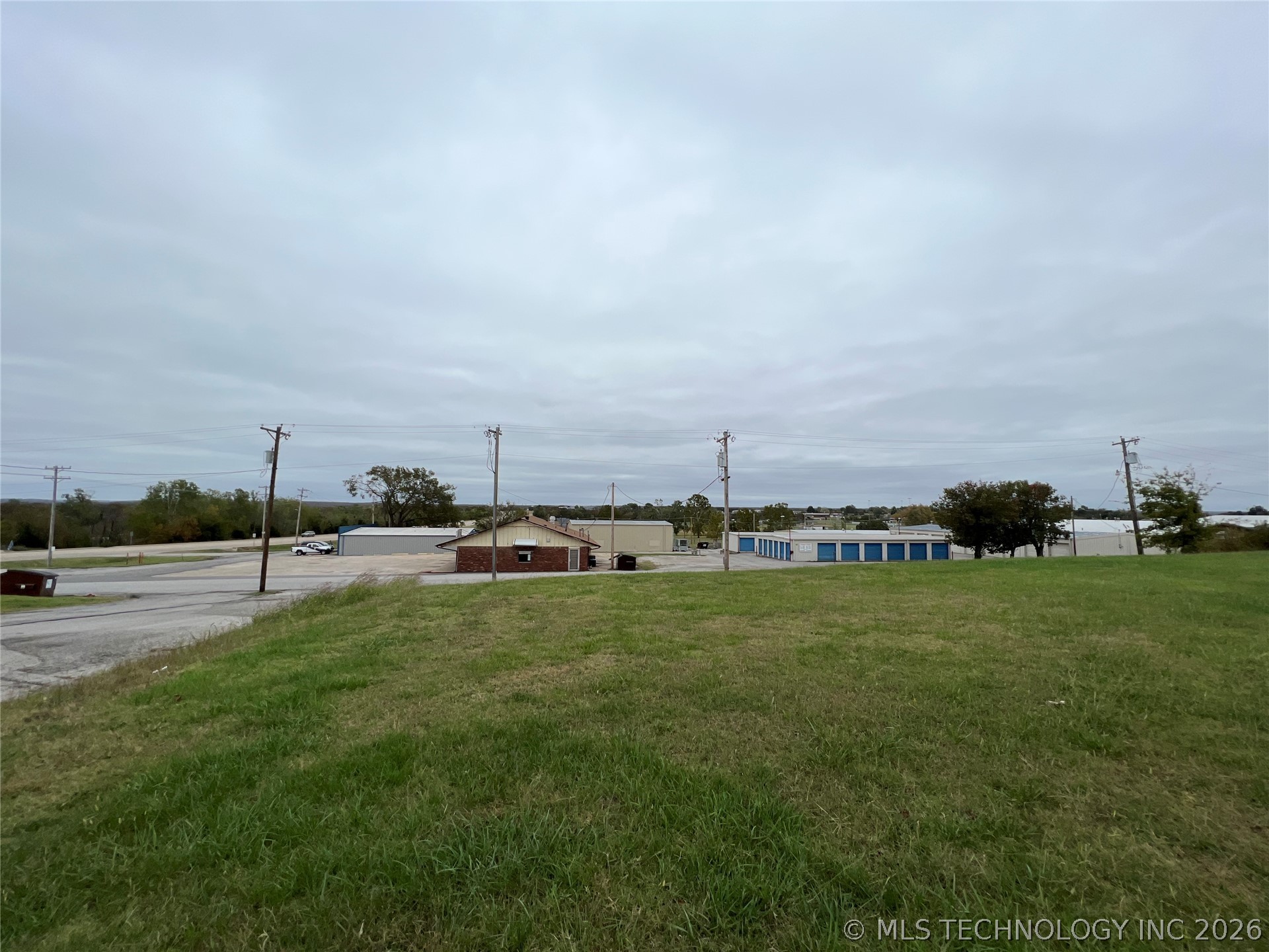 140 Evans Road Property Photo 14