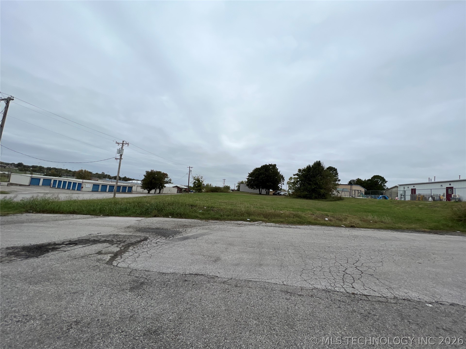 140 Evans Road Property Photo 16