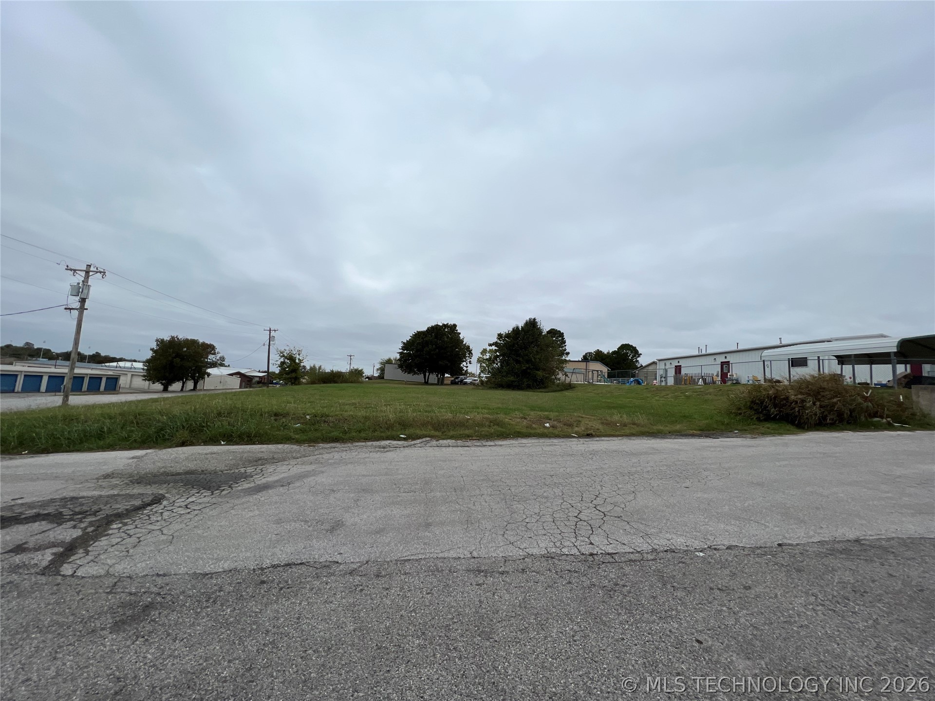 140 Evans Road Property Photo 17