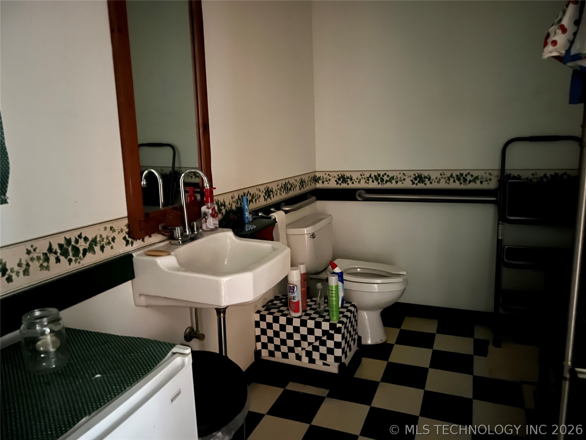 140 Evans Road Property Photo 21