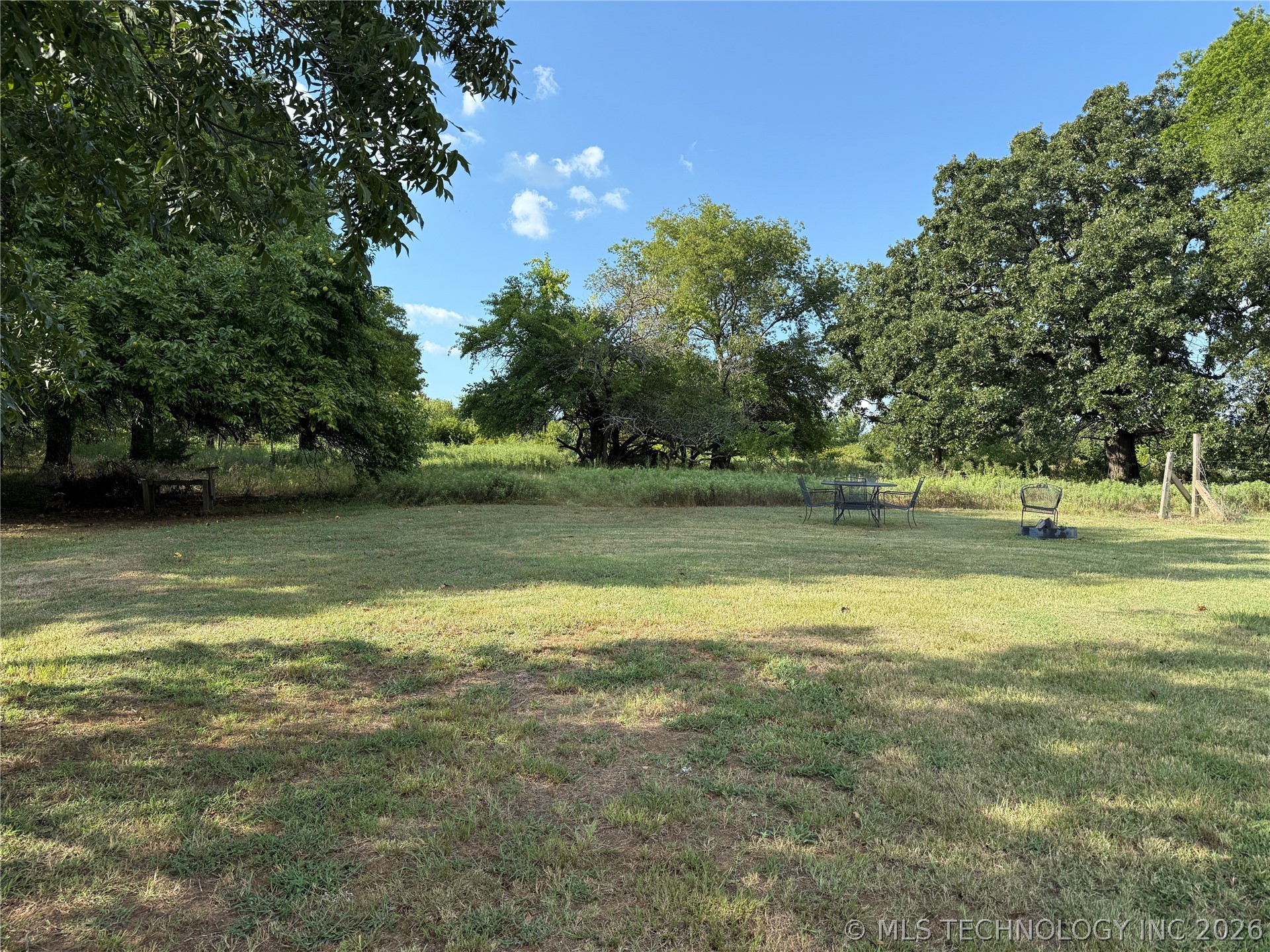 2004 Seven Devils Road Property Photo 3