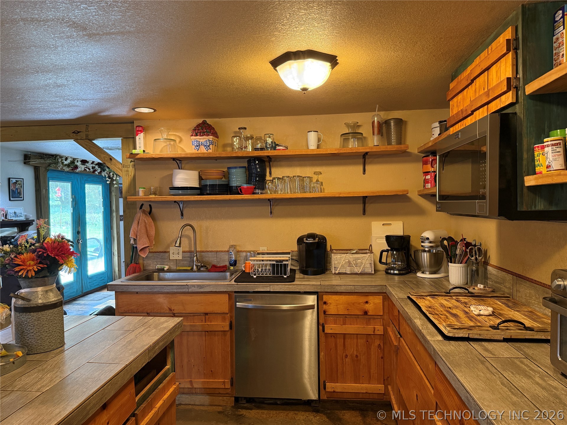 2004 Seven Devils Road Property Photo 36