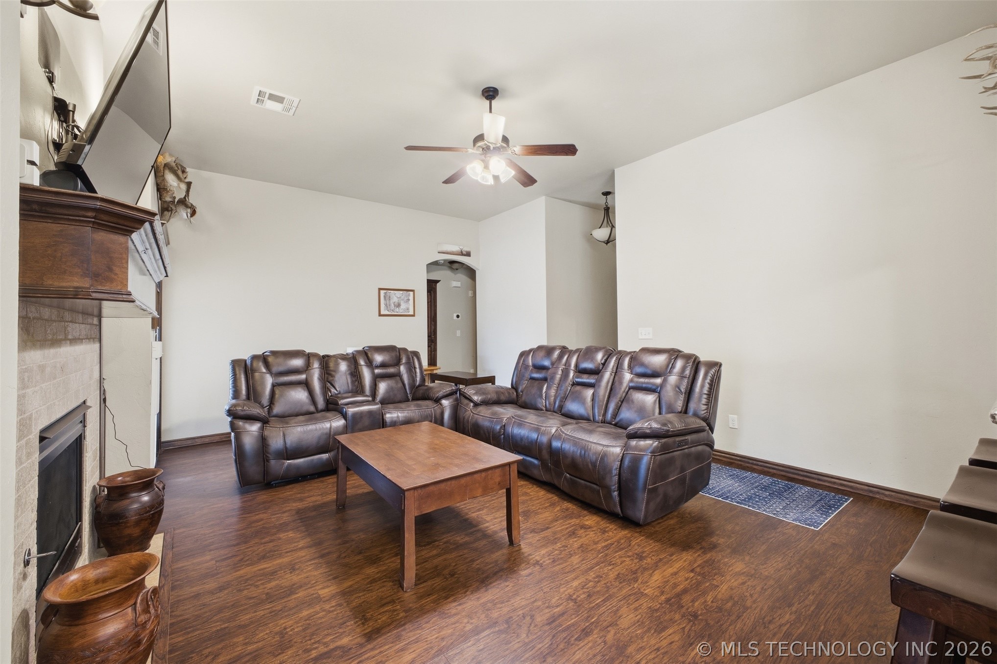 3525 Tecumseh Property Photo 12