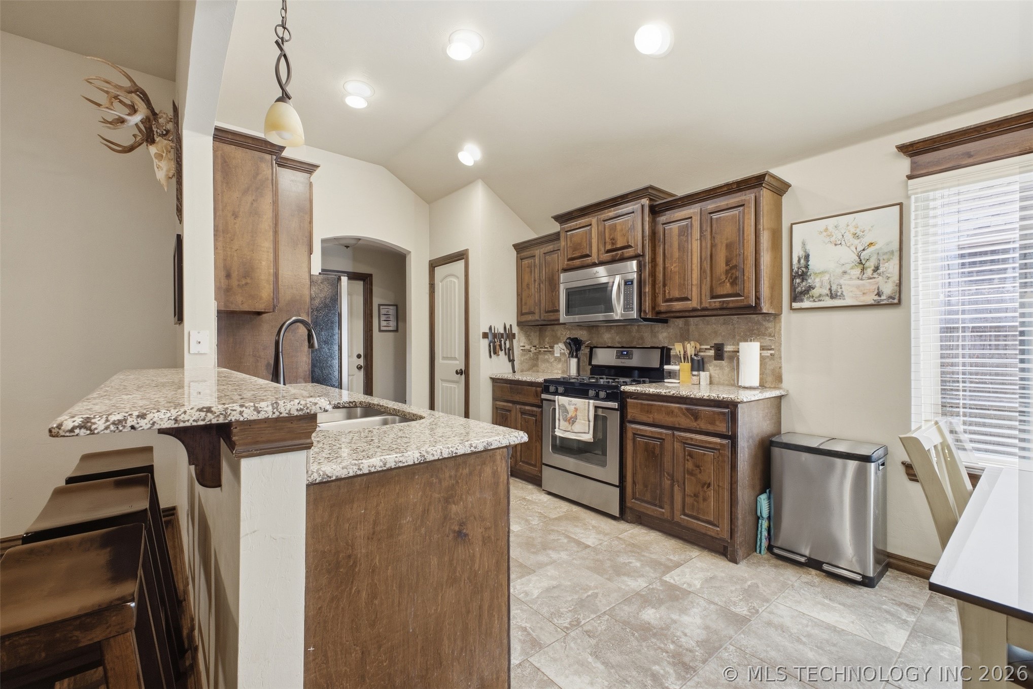 3525 Tecumseh Property Photo 17