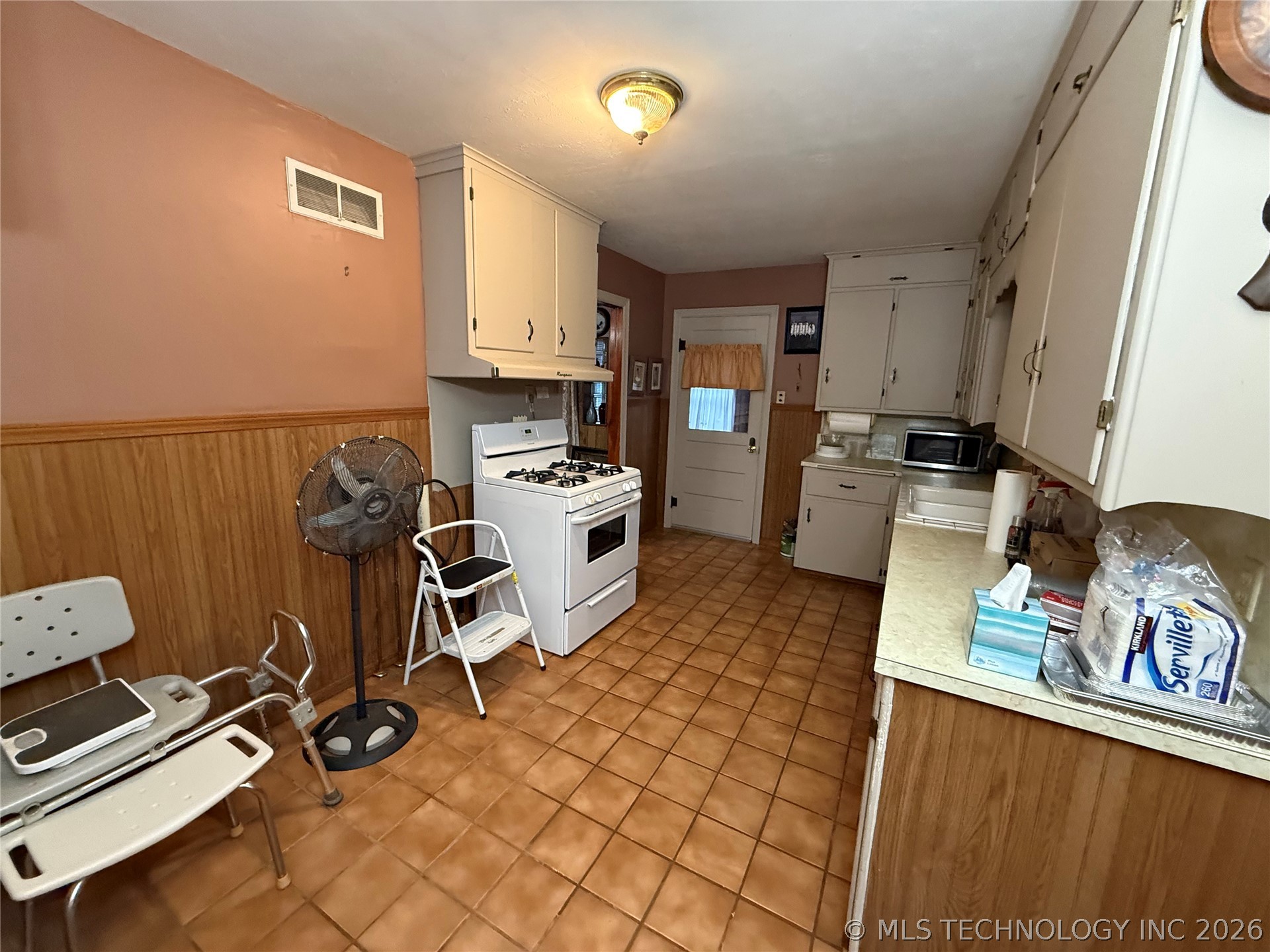 3523 Chandler Property Photo 22