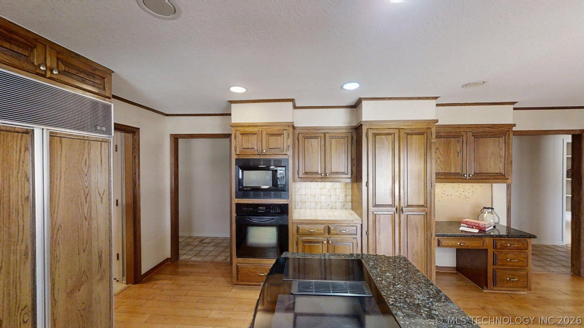 1001 Rockford Court Property Photo 10