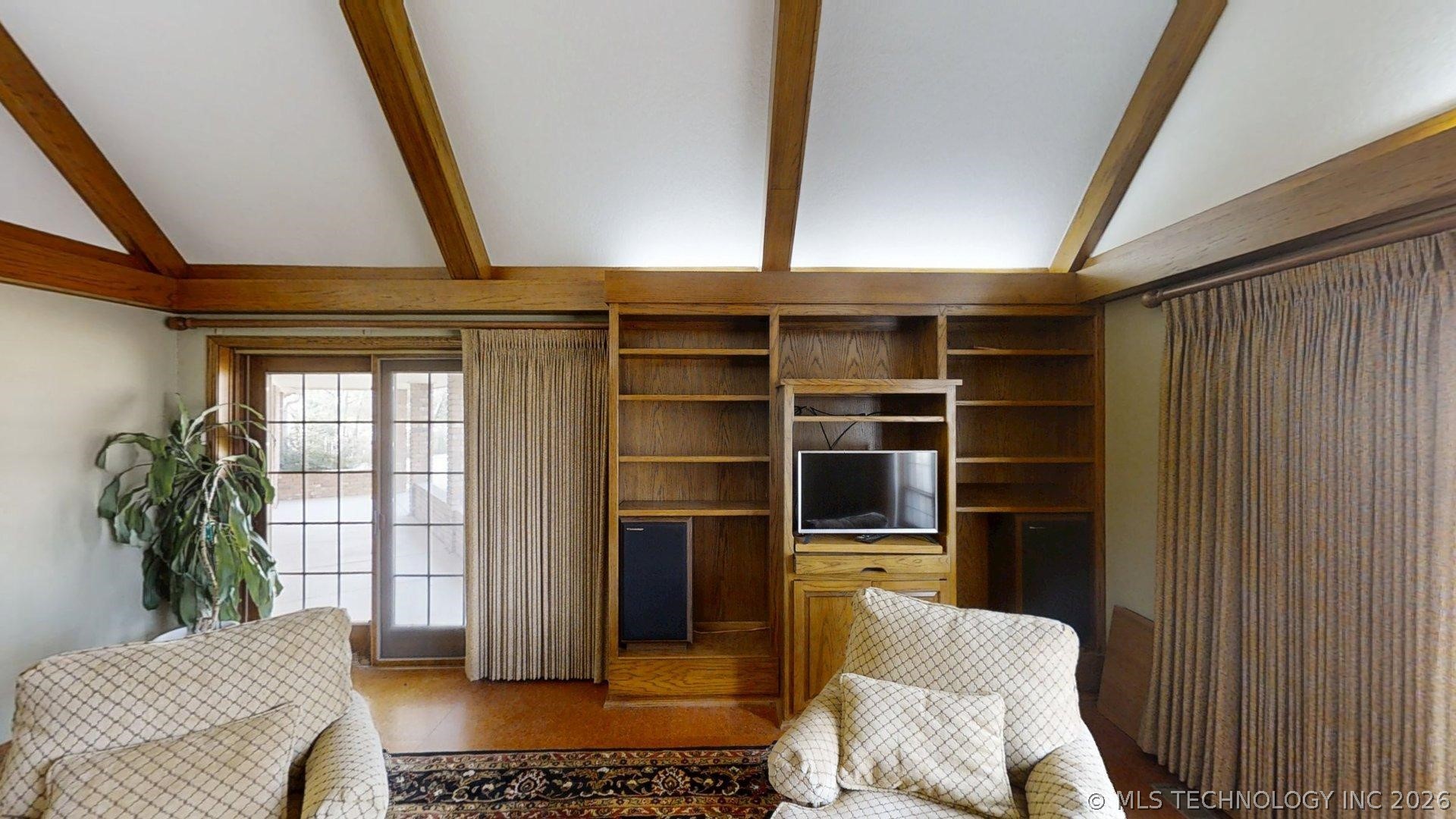 1001 Rockford Court Property Photo 19