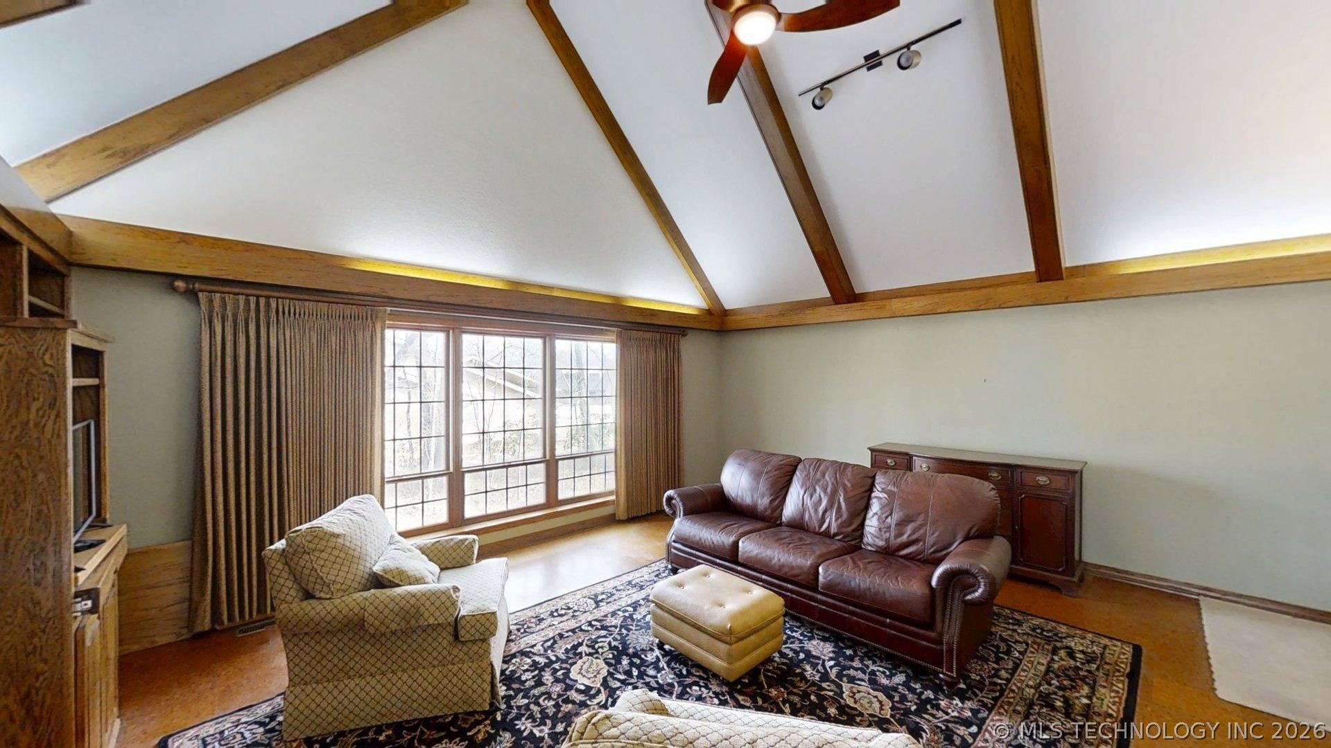 1001 Rockford Court Property Photo 20