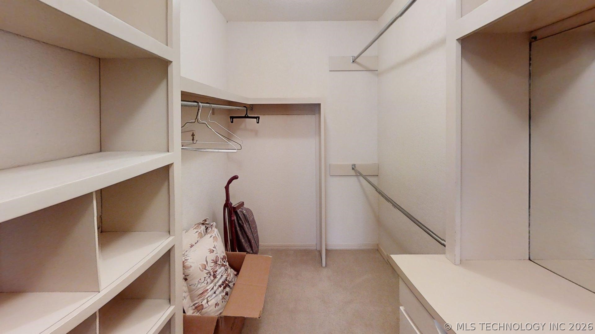 1001 Rockford Court Property Photo 35