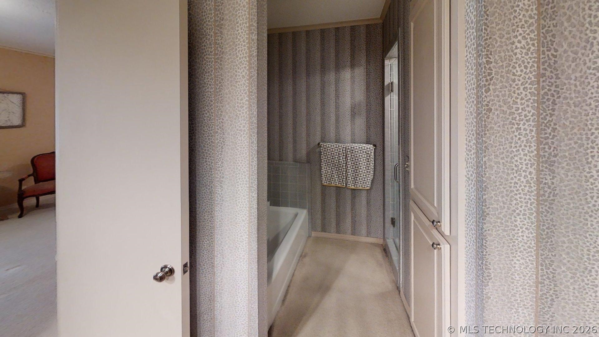 1001 Rockford Court Property Photo 38