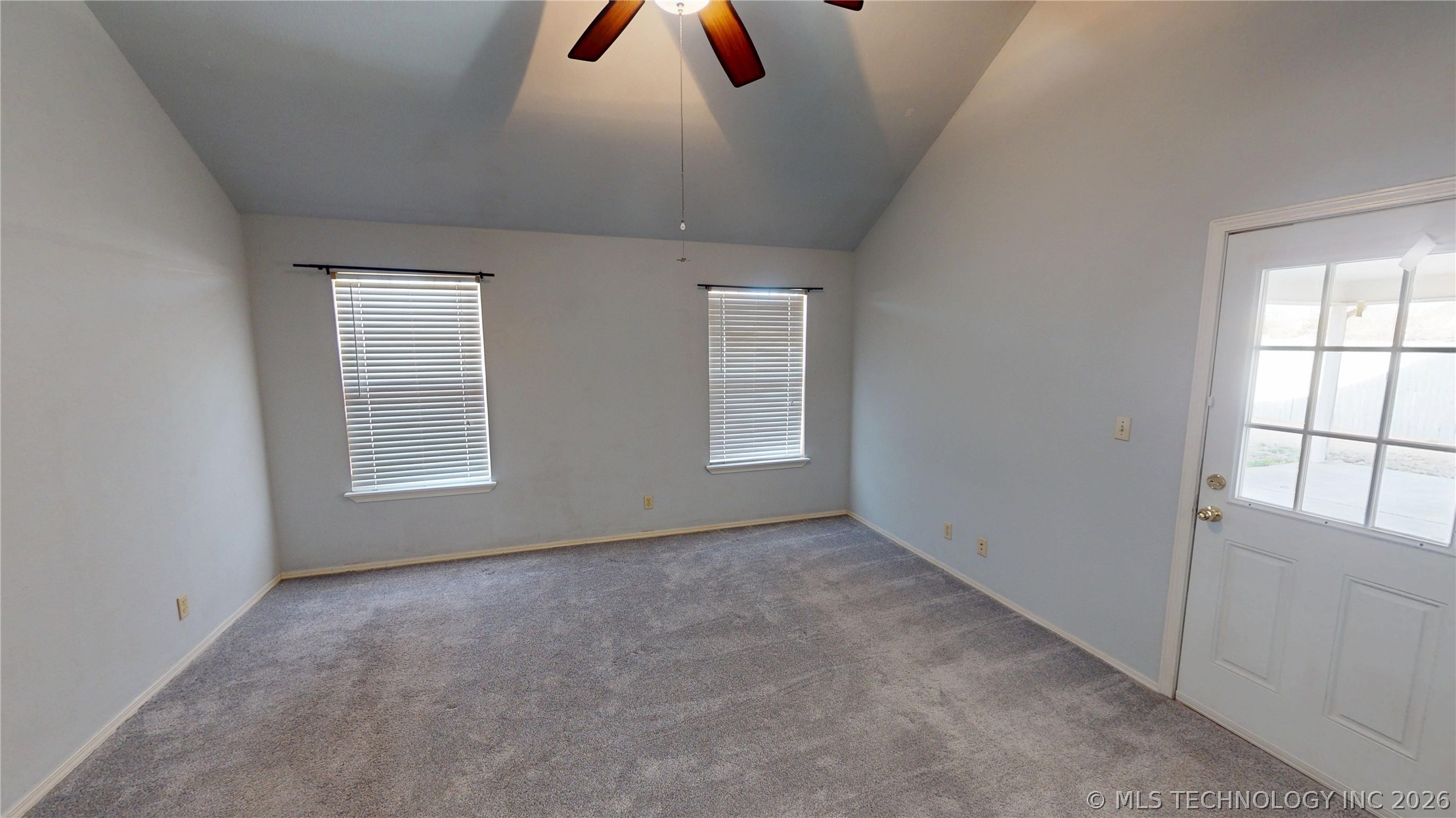 8047 Vintage Trace Drive Property Photo 12