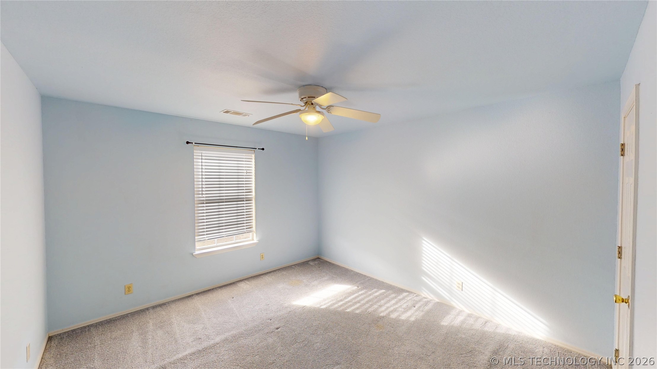 8047 Vintage Trace Drive Property Photo 18