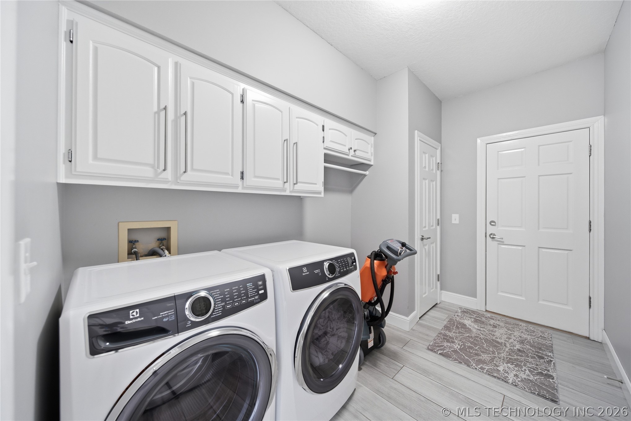 3615 E 102nd Street Property Photo 43