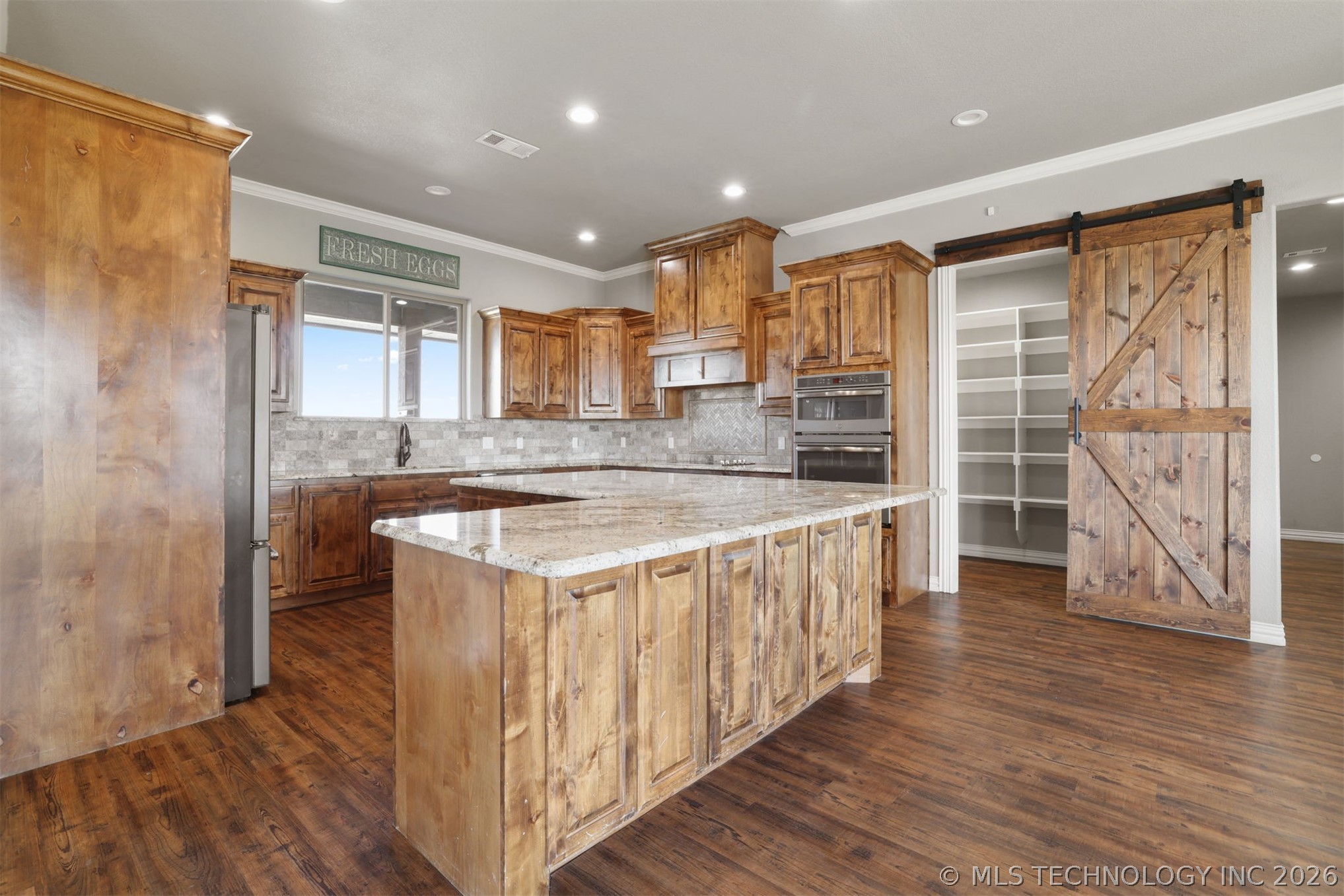 777 Sterret Property Photo 10