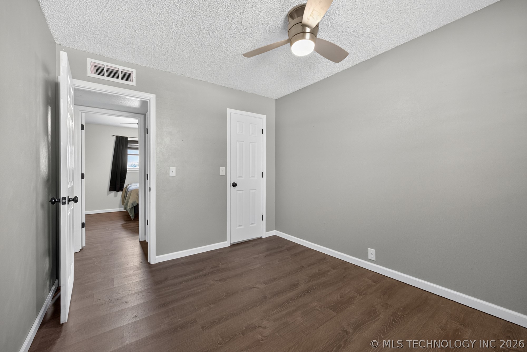 4817 W 22nd Street Property Photo 18