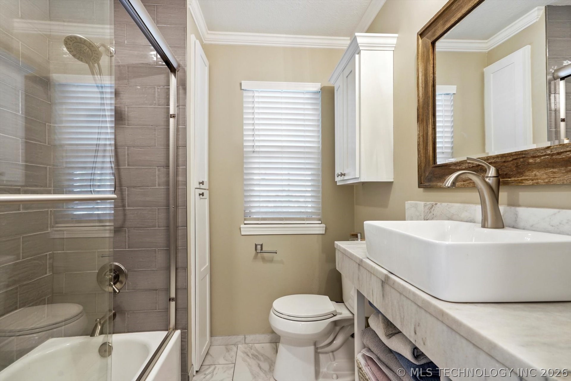431 Summerside Lane Property Photo 18
