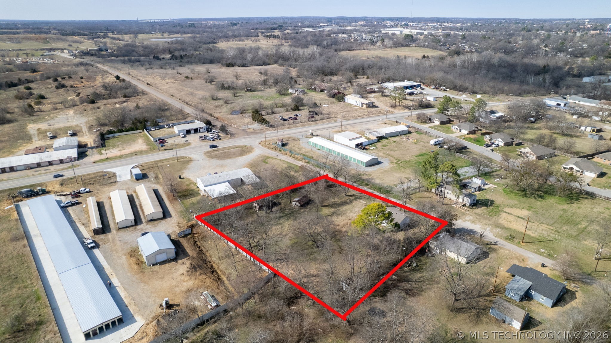711 Blanchard Property Photo 6