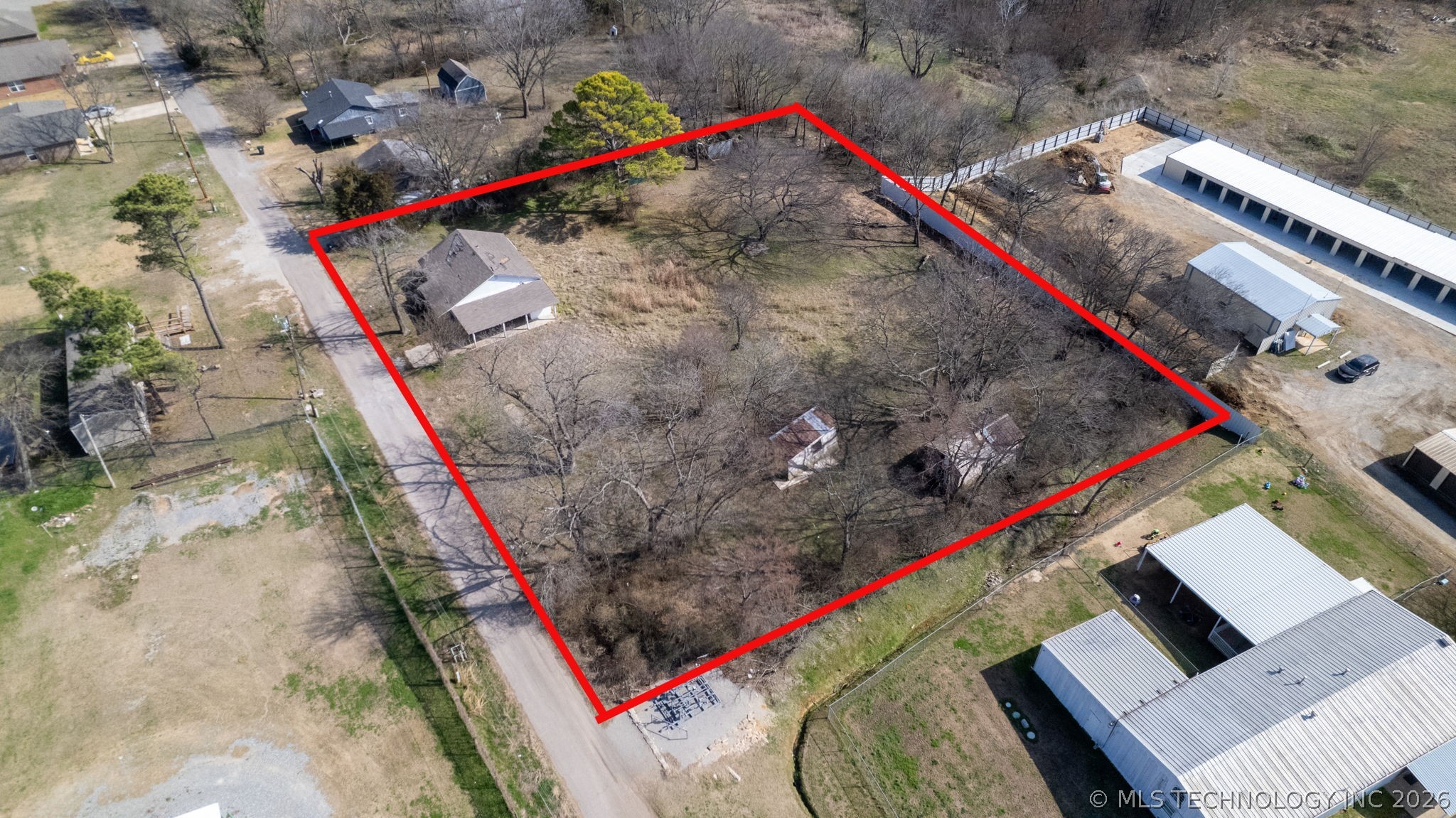 711 Blanchard Property Photo 7