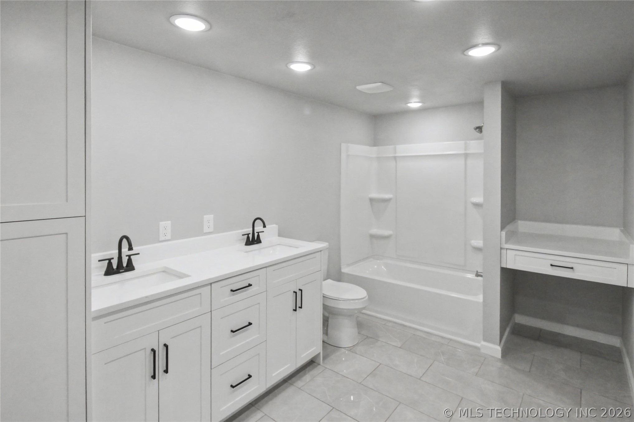 103 Whitney Lane Property Photo 7
