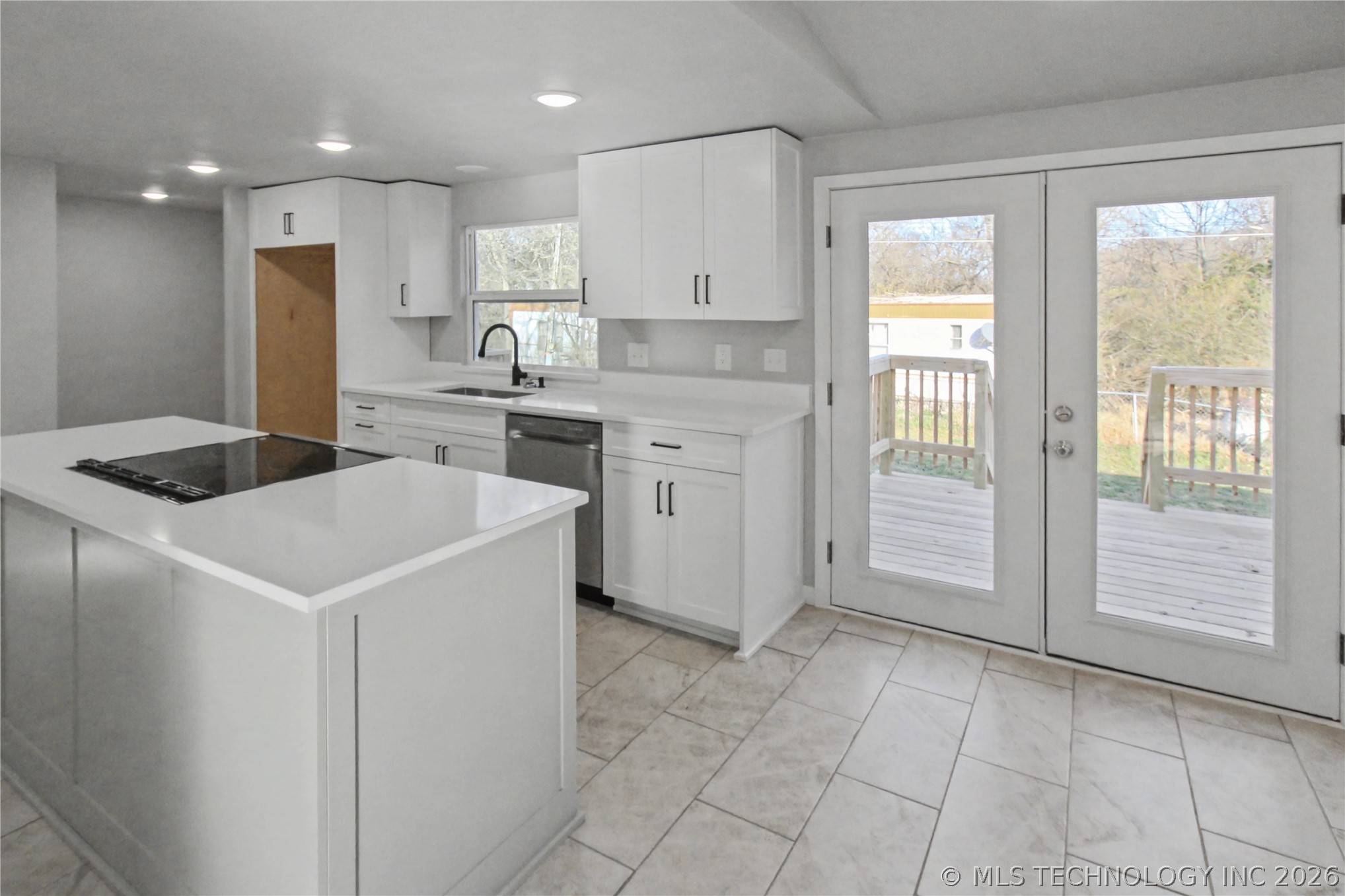 103 Whitney Lane Property Photo 15
