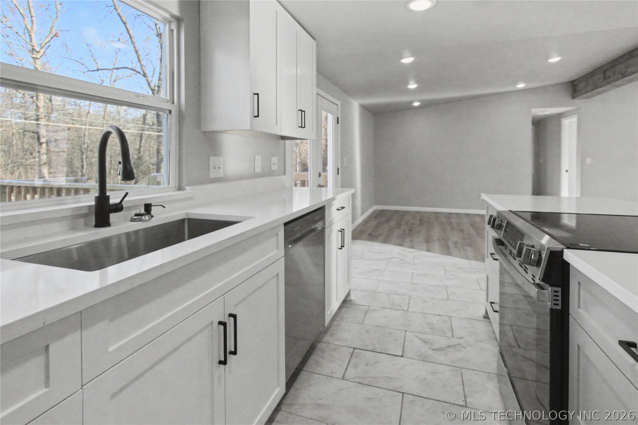 103 Whitney Lane Property Photo 29