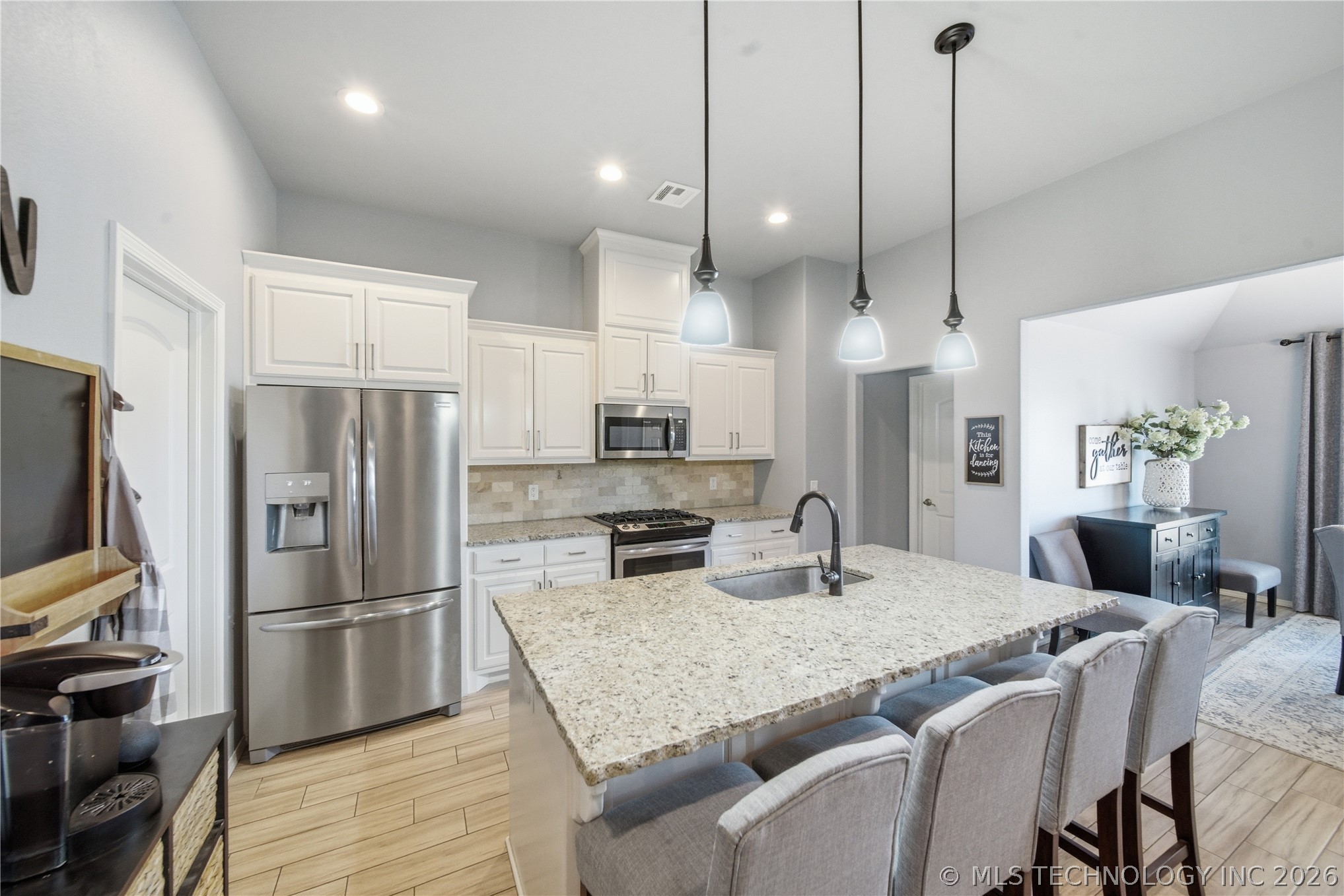 10297 E 121st Place S Property Photo 17