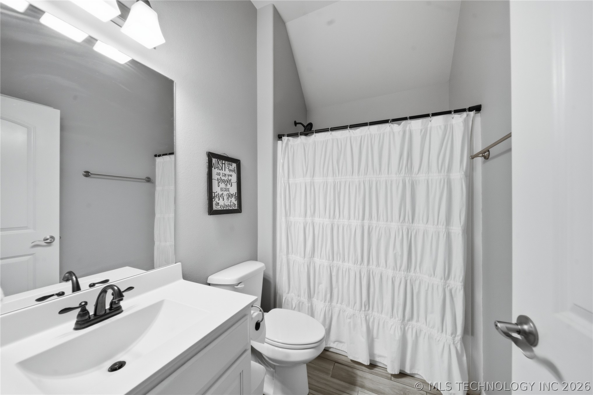 10297 E 121st Place S Property Photo 23