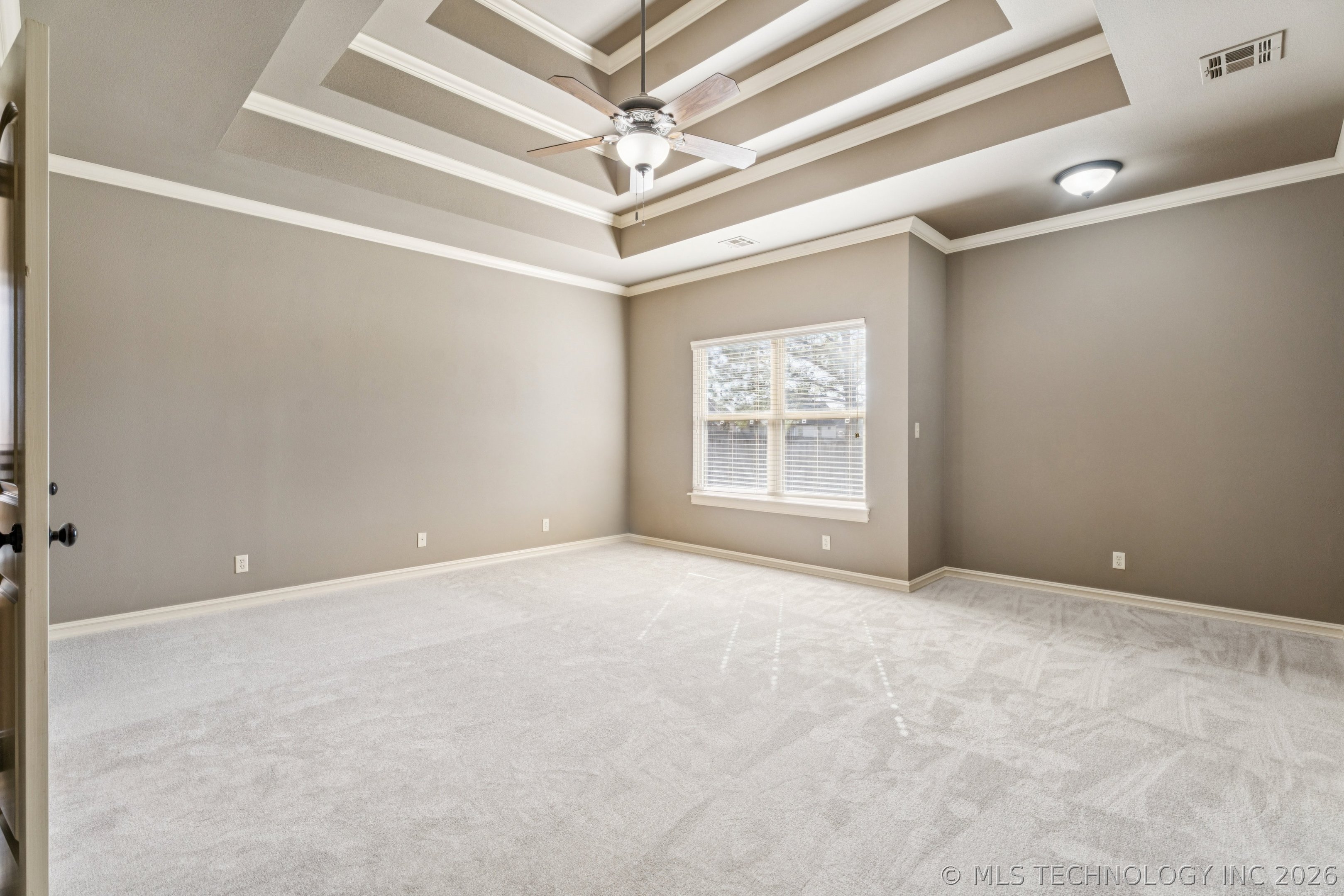 664 W 78th Street Property Photo 26