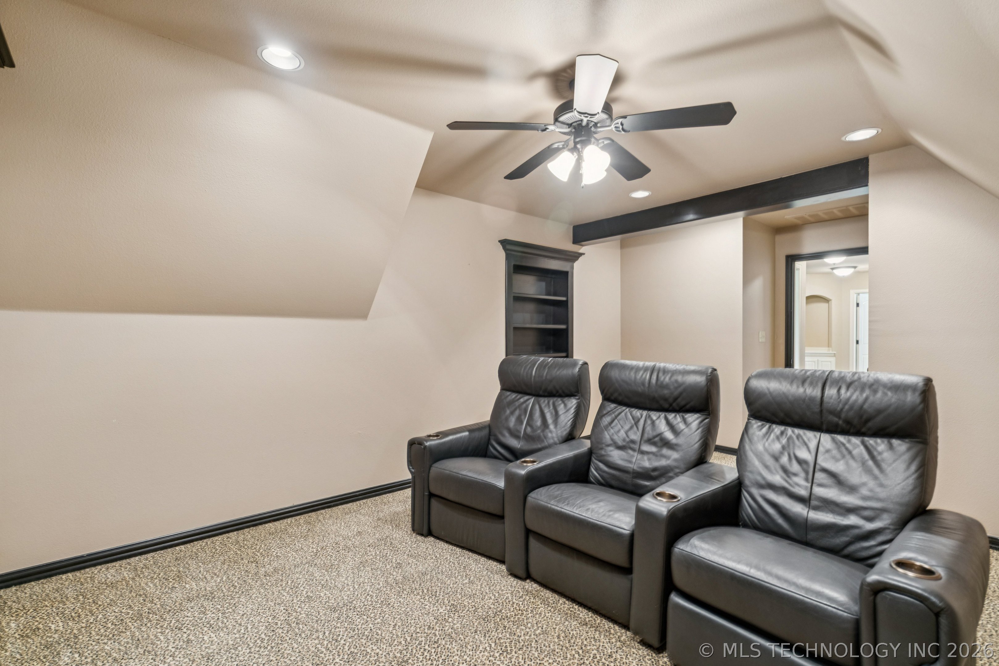 664 W 78th Street Property Photo 46