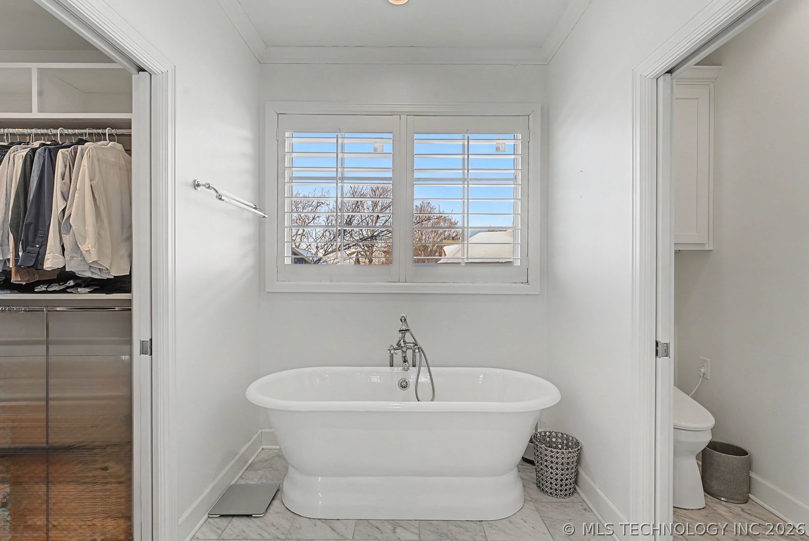 2126 E 24th Street Property Photo 16