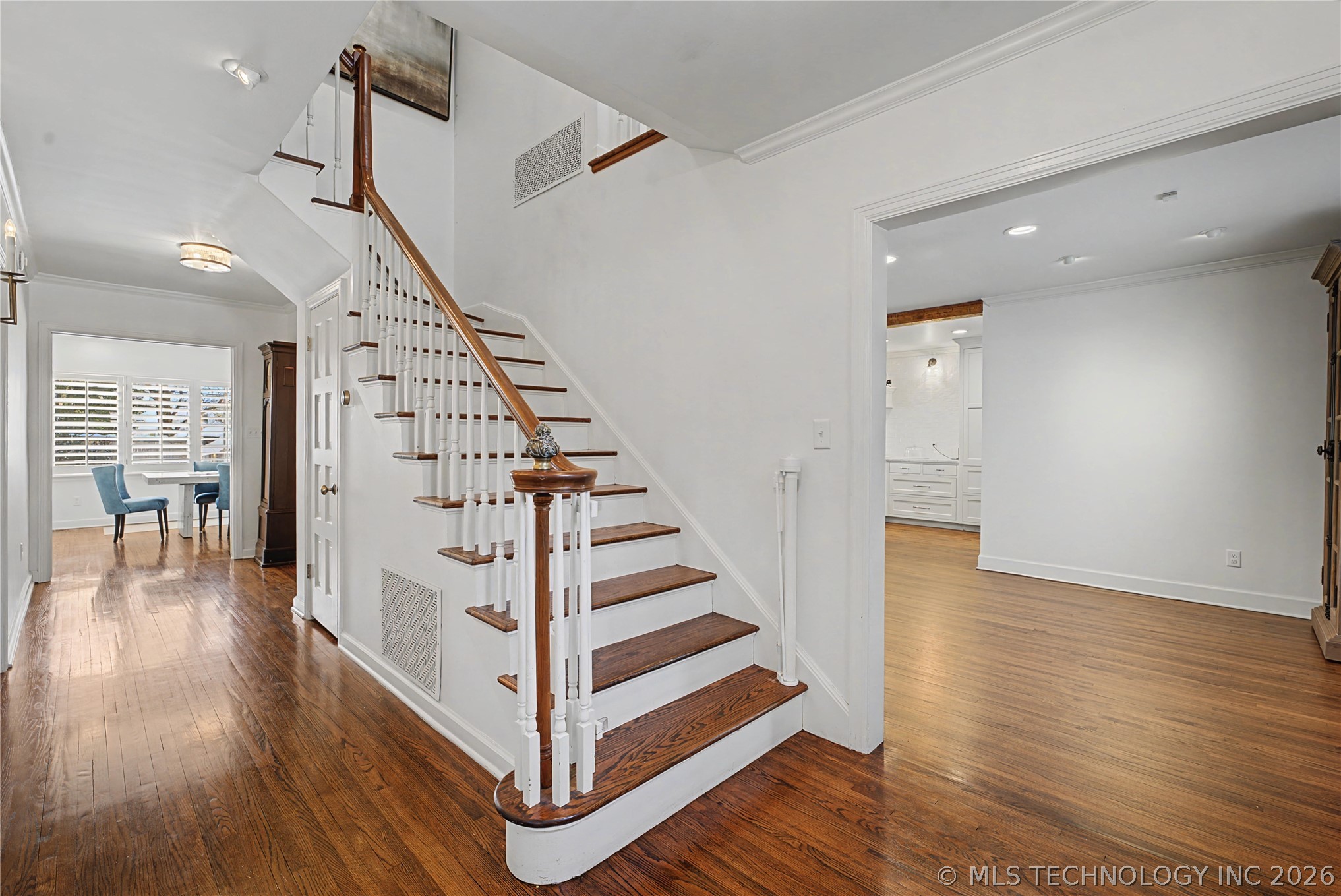 2126 E 24th Street Property Photo 20