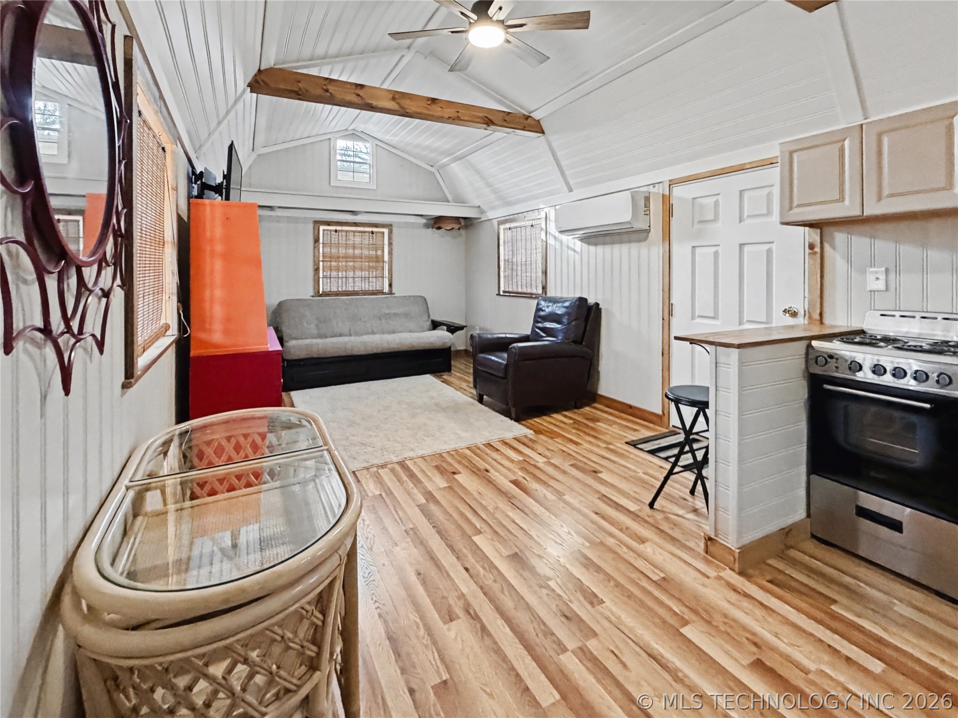 28276 S 547 Road Property Photo 5