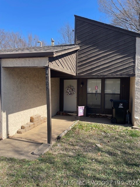 4901 S Hickory Avenue Property Photo 16